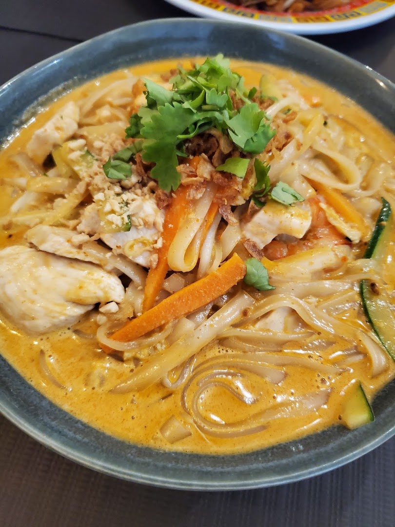 Un bol de nouilles au curry de Lou Colonial